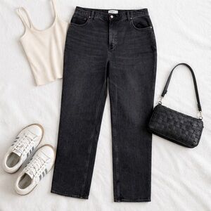 Abercrombie Curve Love ’90s Straight Ultra High Rise Black Jeans Size 34/16